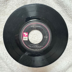 1968 Record 45 RPM Glen Campbell “Mary In The Morning/ The Dock of the Bay”
